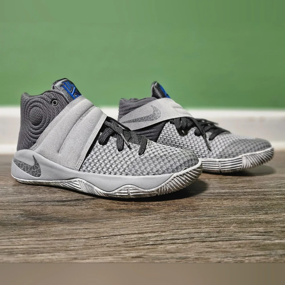 Nike Kyrie 2 Omega